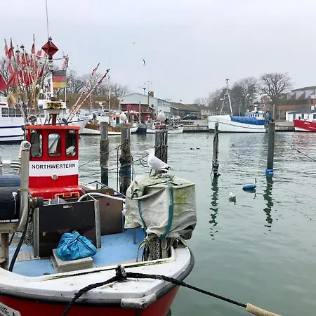 Gemuetliche Ferienresidenz Mit Meerblick Ueber Wundervolle Luebecker Bucht * Timmendorfer Strand