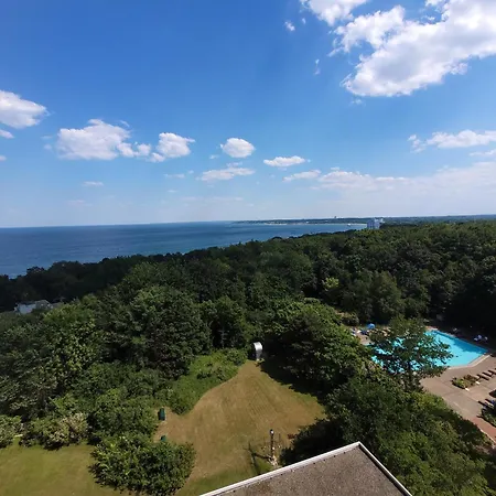 Gemuetliche Ferienresidenz Mit Meerblick Ueber Wundervolle Luebecker Bucht Timmendorfer Strand